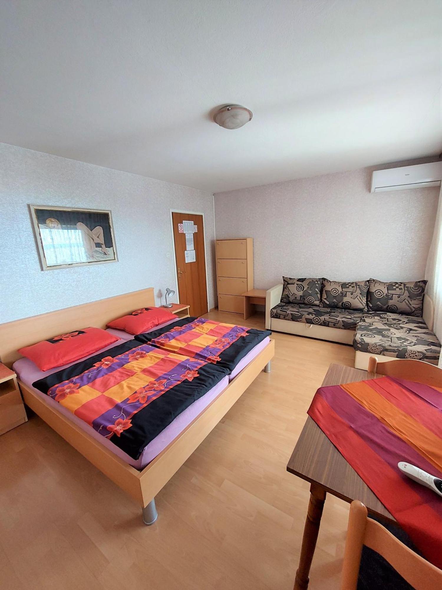 Отель Sobe Crikvenica 29926 - Mileva Номер фото